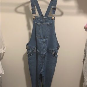 Maternity overalls
